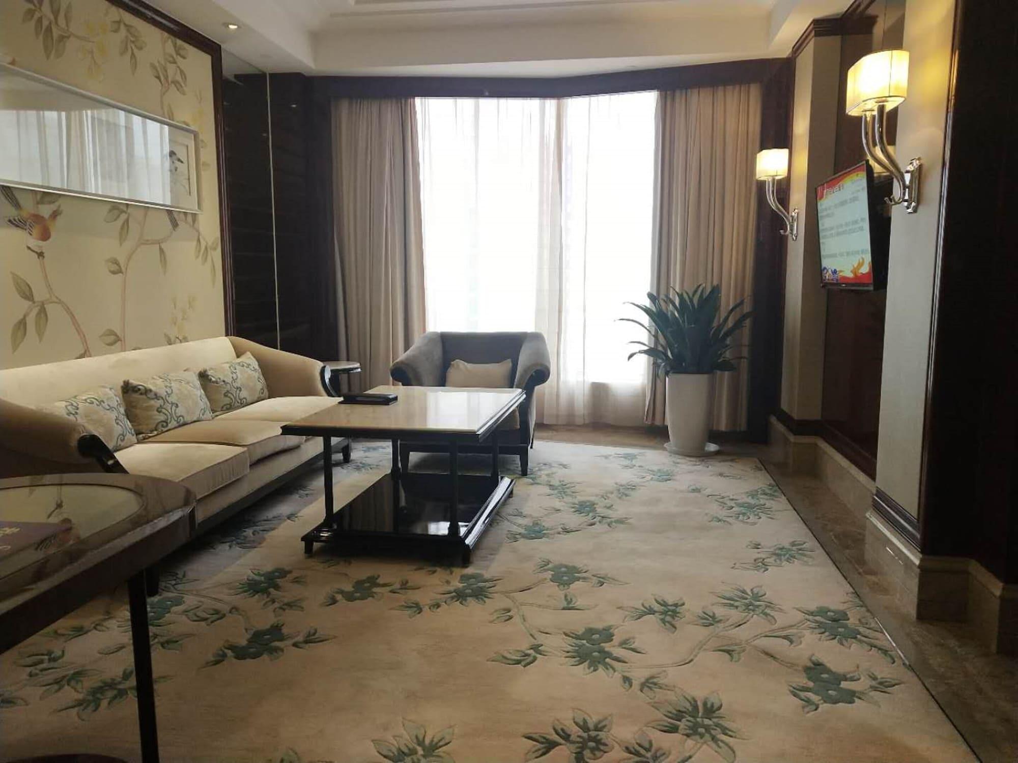 Ramada Plaza Qiandeng Kunshan Kunshan  Exterior photo